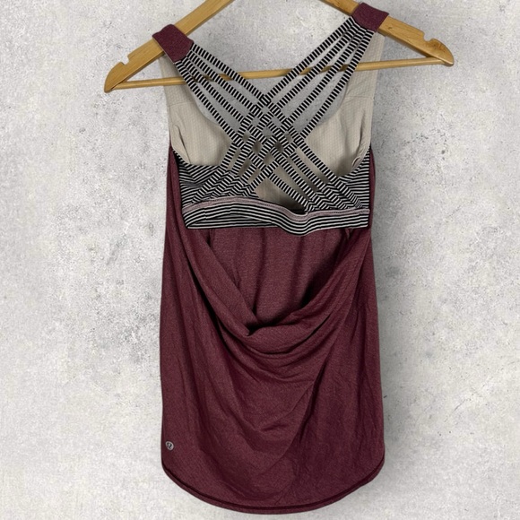 Lululemon Wild Tank Top‎ Heathered Wine Berry Size 2 Yoga Built In Bra Luxtreme - Picture 11 of 11